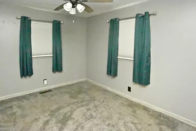 2113 W Porter Avenue, Chesterton, IN 46304 - Photo 13