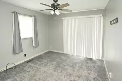 2113 W Porter Avenue, Chesterton, IN 46304 - Photo 15