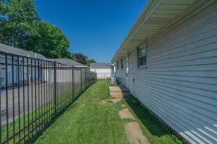 1108 Oak St, Valparaiso, IN 46383 - Photo 15