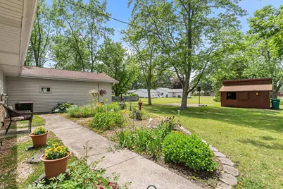 6175 S Division Street, North Judson, IN 46366 - Photo 21