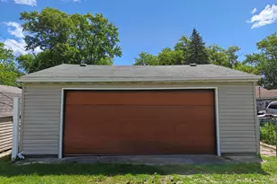 140 N Guyer St, Hobart, IN 46342 - Photo 23