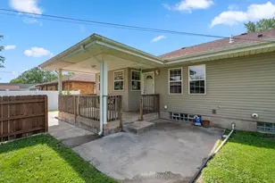 3011 Franklin Ave, Highland, IN 46322 - Photo 23