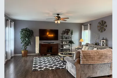 2155 W 129th Avenue, Crown Point, IN 46307 - Photo 7