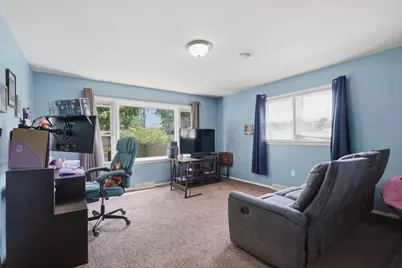 1324 175th Street, Hammond, IN 46324 - Photo 5
