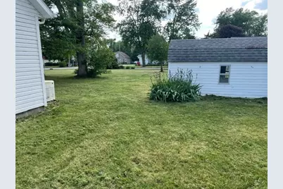 205 E Day Street, Royal Center, IN 46978 - Photo 5