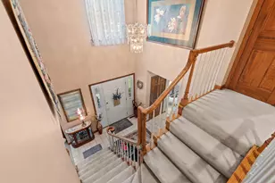 2606 Club Ct, Valparaiso, IN 46383 - Photo 3