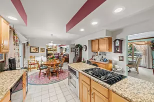 2606 Club Ct, Valparaiso, IN 46383 - Photo 11
