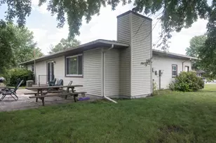 5196 Dolphin Ct, Portage, IN 46368 - Photo 25