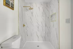 1014 E 63rd Pl, Merrillville, IN 46410 - Photo 15