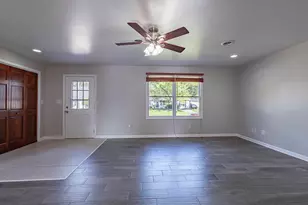 722 Capitol Rd, Valparaiso, IN 46385 - Photo 7