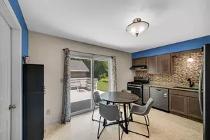 603 Aspen St, Hebron, IN 46341 - Photo 5