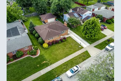 8040 Jefferson Avenue, Munster, IN 46321 - Photo 5