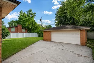 8040 Jefferson Ave, Munster, IN 46321 - Photo 47