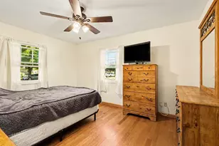 8016 Gordon Pl, Highland, IN 46322 - Photo 13