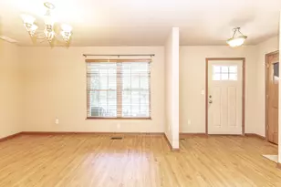 1370 Danvers Pkwy, Valparaiso, IN 46385 - Photo 5