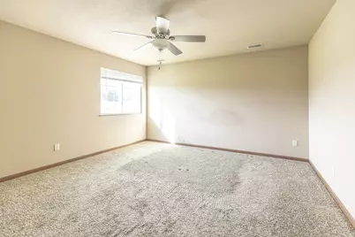 1370 Danvers Parkway, Valparaiso, IN 46385 - Photo 31