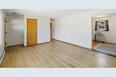 2725 Wells Street, Lake Station, IN 46405 - Photo 5