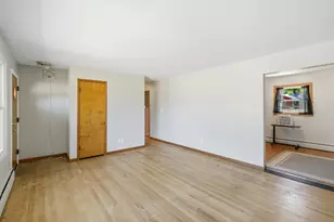 2725 Wells St, Lake Station, IN 46405 - Photo 5