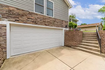 2352 Four Seasons Parkway, Crown Point, IN 46307 - Photo 3