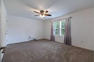 2352 Four Seasons Pkwy, Crown Point, IN 46307 - Photo 17