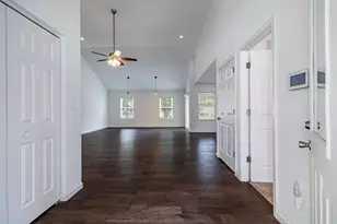 2352 Four Seasons Pkwy, Crown Point, IN 46307 - Photo 7