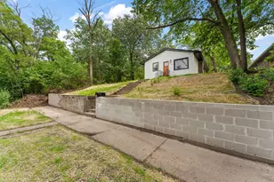 4125 Jackson St, Gary, IN 46408 - Photo 23