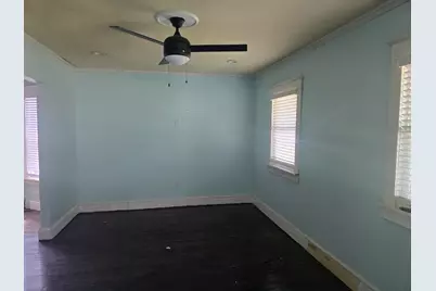 437 Jackson Street, Gary, IN 46402 - Photo 5