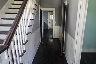 437 Jackson St, Gary, IN 46402 - Photo 3