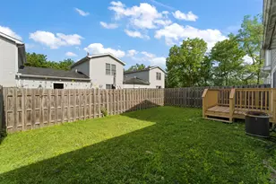 1011 Windsor Ln, Dyer, IN 46311 - Photo 19