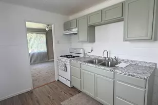 1305 Springland Ave, Michigan City, IN 46360 - Photo 5