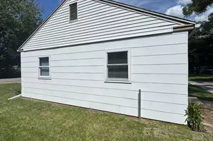 1305 Springland Ave, Michigan City, IN 46360 - Photo 13
