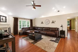 55802 Nature View Dr, New Carlisle, IN 46552 - Photo 5