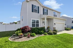 7445 E 119th Pl, Crown Point, IN 46307 - Photo 3