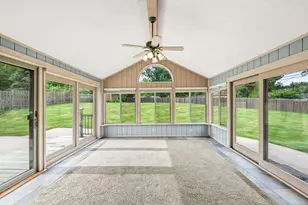 2499 Willowwood Ave, Valparaiso, IN 46383 - Photo 5