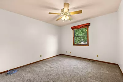 2499 Willowwood Avenue, Valparaiso, IN 46383 - Photo 17