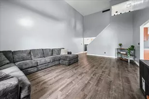 2215 Texas St, Chesterton, IN 46304 - Photo 5