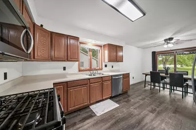 2215 Texas Street, Chesterton, IN 46304 - Photo 7