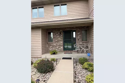 252 Bedford Circle, Valparaiso, IN 46383 - Photo 3