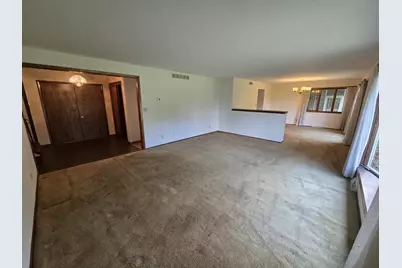 397 E 1300 N, Chesterton, IN 46304 - Photo 7
