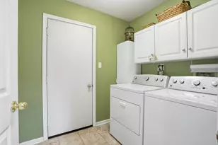 7621 Hamlin St, Crown Point, IN 46307 - Photo 19