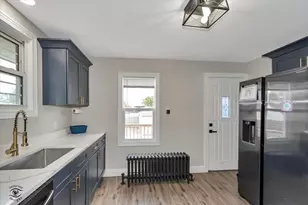 2729 New York Ave, Whiting, IN 46394 - Photo 11