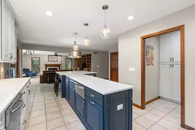 600 Morningside Drive, Crown Point, IN 46307 - Photo 9