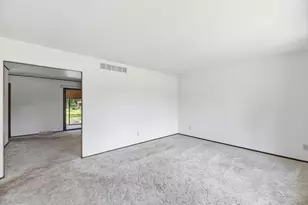 6266 N 900 E, New Carlisle, IN 46552 - Photo 5