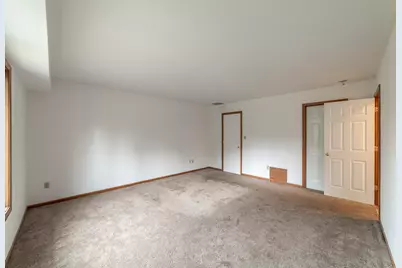 1494 Lake Street, Hobart, IN 46342 - Photo 15
