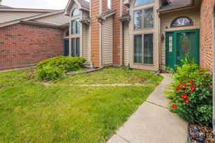 1494 Lake St, Hobart, IN 46342 - Photo 3