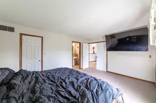 1494 Lake St, Hobart, IN 46342 - Photo 25