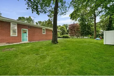 6315 Lakewood Avenue, Portage, IN 46368 - Photo 23