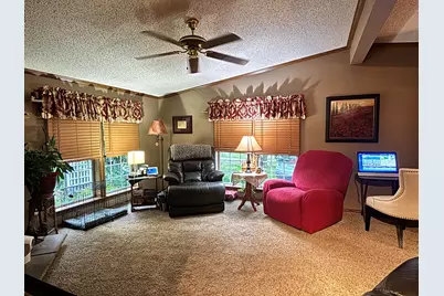 922 W 250 N, Morocco, IN 47963 - Photo 3
