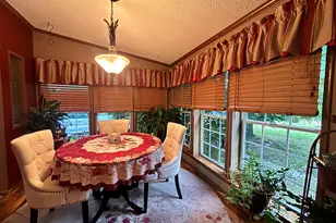 922 W 250 N, Morocco, IN 47963 - Photo 5