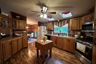 922 W 250 N, Morocco, IN 47963 - Photo 9